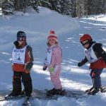 kids skiing wolf creek